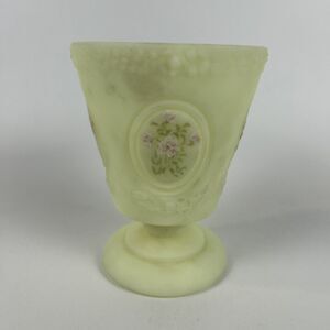 Vintage‎ Fenton Art Glass Medallion Milk Glass Vase signed C. Smith